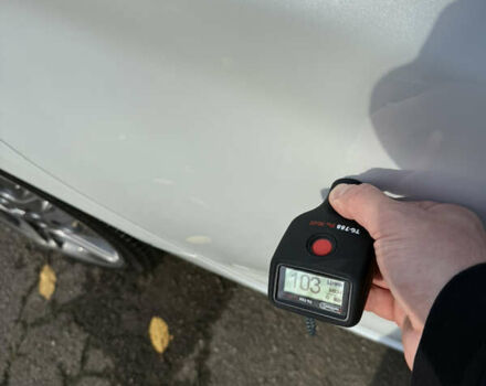 Білий Рено Зое, об'ємом двигуна 0 л та пробігом 68 тис. км за 6976 $, фото 34 на Automoto.ua