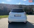 Белый Рено Зое, объемом двигателя 0 л и пробегом 137 тыс. км за 6300 $, фото 28 на Automoto.ua