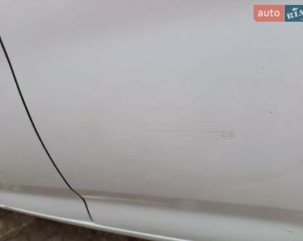 Белый Рено Зое, объемом двигателя 0 л и пробегом 231 тыс. км за 5900 $, фото 10 на Automoto.ua