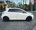 Белый Рено Зое, объемом двигателя 0 л и пробегом 127 тыс. км за 7150 $, фото 6 на Automoto.ua