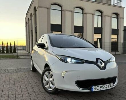 Белый Рено Зое, объемом двигателя 0 л и пробегом 93 тыс. км за 8000 $, фото 11 на Automoto.ua