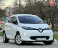 Белый Рено Зое, объемом двигателя 0 л и пробегом 147 тыс. км за 5999 $, фото 31 на Automoto.ua