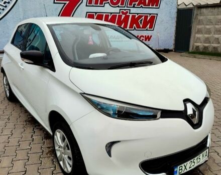Білий Рено Зое, об'ємом двигуна 0 л та пробігом 98 тис. км за 5866 $, фото 13 на Automoto.ua