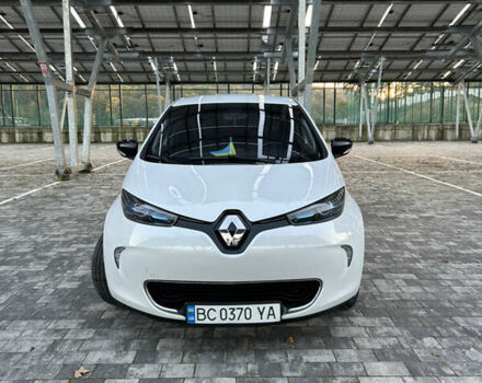 Білий Рено Зое, об'ємом двигуна 0 л та пробігом 97 тис. км за 7990 $, фото 1 на Automoto.ua