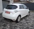 Білий Рено Зое, об'ємом двигуна 0 л та пробігом 106 тис. км за 6500 $, фото 5 на Automoto.ua