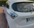 Білий Рено Зое, об'ємом двигуна 0 л та пробігом 100 тис. км за 11999 $, фото 11 на Automoto.ua