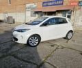 Белый Рено Зое, объемом двигателя 0 л и пробегом 99 тыс. км за 6700 $, фото 3 на Automoto.ua