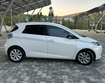 Білий Рено Зое, об'ємом двигуна 0 л та пробігом 97 тис. км за 7990 $, фото 8 на Automoto.ua