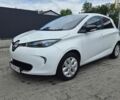 Белый Рено Зое, объемом двигателя 0 л и пробегом 76 тыс. км за 6100 $, фото 1 на Automoto.ua