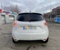 Белый Рено Зое, объемом двигателя 0 л и пробегом 159 тыс. км за 7550 $, фото 5 на Automoto.ua