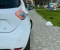 Белый Рено Зое, объемом двигателя 0 л и пробегом 147 тыс. км за 5999 $, фото 36 на Automoto.ua