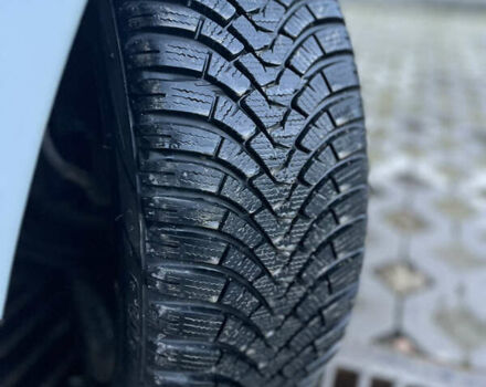 Белый Рено Зое, объемом двигателя 0 л и пробегом 159 тыс. км за 7600 $, фото 27 на Automoto.ua