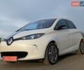 Белый Рено Зое, объемом двигателя 0 л и пробегом 85 тыс. км за 6900 $, фото 5 на Automoto.ua