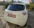 Белый Рено Зое, объемом двигателя 0 л и пробегом 99 тыс. км за 6700 $, фото 12 на Automoto.ua