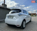 Белый Рено Зое, объемом двигателя 0 л и пробегом 92 тыс. км за 7200 $, фото 12 на Automoto.ua