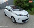 Белый Рено Зое, объемом двигателя 0 л и пробегом 127 тыс. км за 8100 $, фото 1 на Automoto.ua