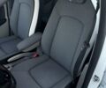 Белый Рено Зое, объемом двигателя 0 л и пробегом 98 тыс. км за 6800 $, фото 10 на Automoto.ua
