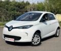Белый Рено Зое, объемом двигателя 0 л и пробегом 97 тыс. км за 5999 $, фото 1 на Automoto.ua