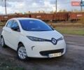 Белый Рено Зое, объемом двигателя 0 л и пробегом 150 тыс. км за 6400 $, фото 5 на Automoto.ua