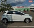 Белый Рено Зое, объемом двигателя 0 л и пробегом 107 тыс. км за 8000 $, фото 1 на Automoto.ua