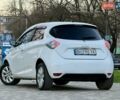 Белый Рено Зое, объемом двигателя 0 л и пробегом 147 тыс. км за 5999 $, фото 38 на Automoto.ua