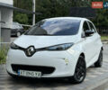 Білий Рено Зое, об'ємом двигуна 0 л та пробігом 93 тис. км за 9000 $, фото 4 на Automoto.ua