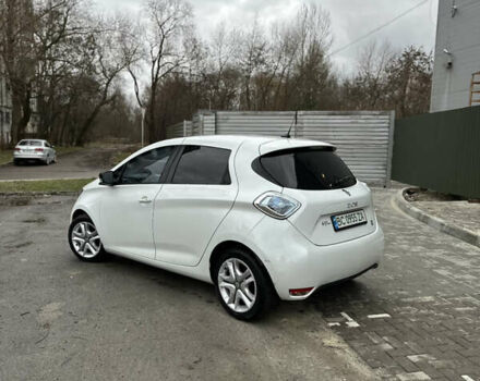 Белый Рено Зое, объемом двигателя 0 л и пробегом 115 тыс. км за 7300 $, фото 3 на Automoto.ua