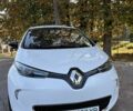 Белый Рено Зое, объемом двигателя 0 л и пробегом 79 тыс. км за 7522 $, фото 1 на Automoto.ua