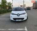 Белый Рено Зое, объемом двигателя 0 л и пробегом 87 тыс. км за 7299 $, фото 4 на Automoto.ua