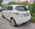 Белый Рено Зое, объемом двигателя 0 л и пробегом 104 тыс. км за 7300 $, фото 3 на Automoto.ua