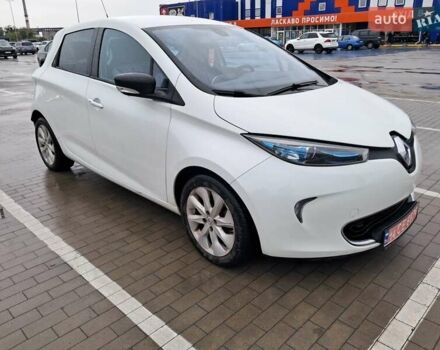 Білий Рено Зое, об'ємом двигуна 0 л та пробігом 117 тис. км за 6750 $, фото 2 на Automoto.ua