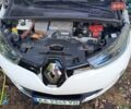 Белый Рено Зое, объемом двигателя 0 л и пробегом 150 тыс. км за 6400 $, фото 13 на Automoto.ua