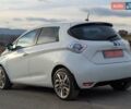 Белый Рено Зое, объемом двигателя 0 л и пробегом 85 тыс. км за 6900 $, фото 19 на Automoto.ua