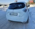 Белый Рено Зое, объемом двигателя 0 л и пробегом 99 тыс. км за 6800 $, фото 10 на Automoto.ua