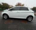 Белый Рено Зое, объемом двигателя 0 л и пробегом 142 тыс. км за 6200 $, фото 3 на Automoto.ua