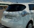 Белый Рено Зое, объемом двигателя 0 л и пробегом 107 тыс. км за 7300 $, фото 10 на Automoto.ua