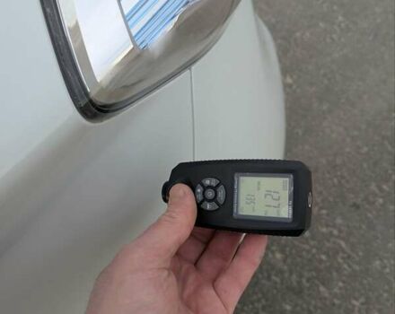 Белый Рено Зое, объемом двигателя 0 л и пробегом 85 тыс. км за 6900 $, фото 7 на Automoto.ua