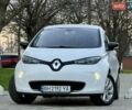 Белый Рено Зое, объемом двигателя 0 л и пробегом 147 тыс. км за 5999 $, фото 23 на Automoto.ua