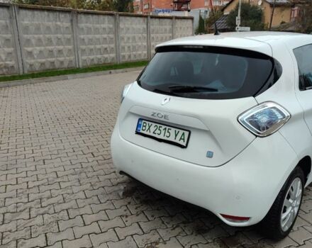 Білий Рено Зое, об'ємом двигуна 0 л та пробігом 98 тис. км за 5866 $, фото 6 на Automoto.ua