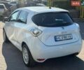 Белый Рено Зое, объемом двигателя 0 л и пробегом 98 тыс. км за 7200 $, фото 14 на Automoto.ua