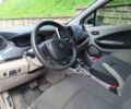 Белый Рено Зое, объемом двигателя 0 л и пробегом 140 тыс. км за 6300 $, фото 4 на Automoto.ua