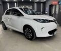 Белый Рено Зое, объемом двигателя 0 л и пробегом 89 тыс. км за 6700 $, фото 4 на Automoto.ua
