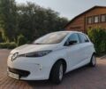 Белый Рено Зое, объемом двигателя 0 л и пробегом 100 тыс. км за 11999 $, фото 1 на Automoto.ua