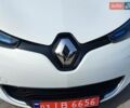 Белый Рено Зое, объемом двигателя 0 л и пробегом 82 тыс. км за 7100 $, фото 16 на Automoto.ua