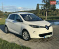 Белый Рено Зое, объемом двигателя 0 л и пробегом 128 тыс. км за 7500 $, фото 1 на Automoto.ua