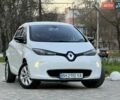 Белый Рено Зое, объемом двигателя 0 л и пробегом 147 тыс. км за 5999 $, фото 19 на Automoto.ua