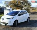 Белый Рено Зое, объемом двигателя 0 л и пробегом 150 тыс. км за 6400 $, фото 6 на Automoto.ua