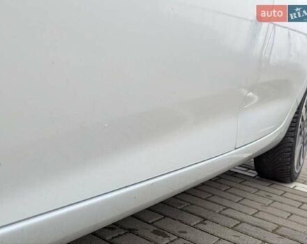 Білий Рено Зое, об'ємом двигуна 0 л та пробігом 85 тис. км за 6995 $, фото 6 на Automoto.ua