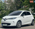 Білий Рено Зое, об'ємом двигуна 0 л та пробігом 82 тис. км за 7650 $, фото 1 на Automoto.ua