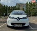 Белый Рено Зое, объемом двигателя 0 л и пробегом 107 тыс. км за 7300 $, фото 8 на Automoto.ua